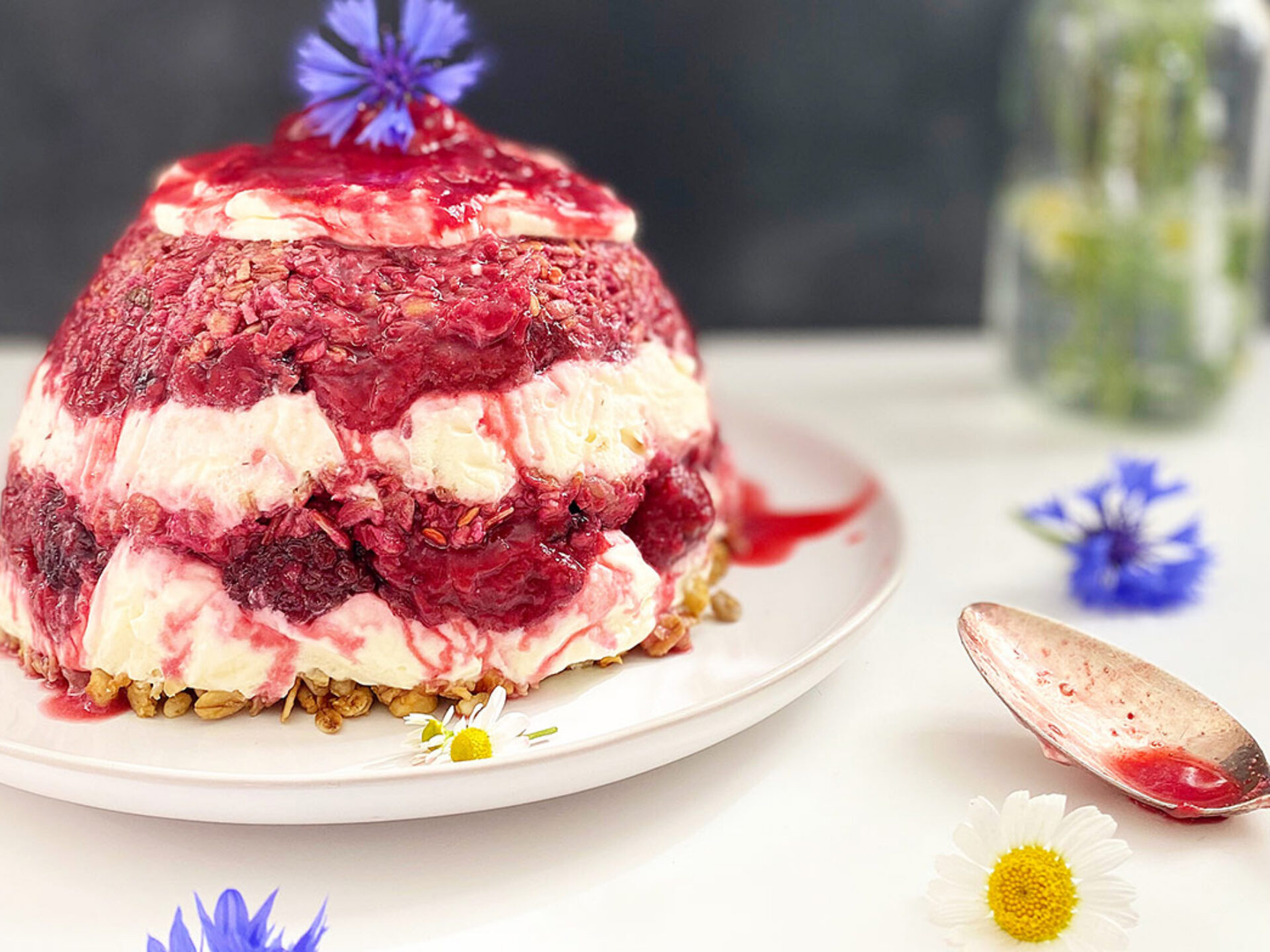Summer-Berry-Pudding-(3)-crop