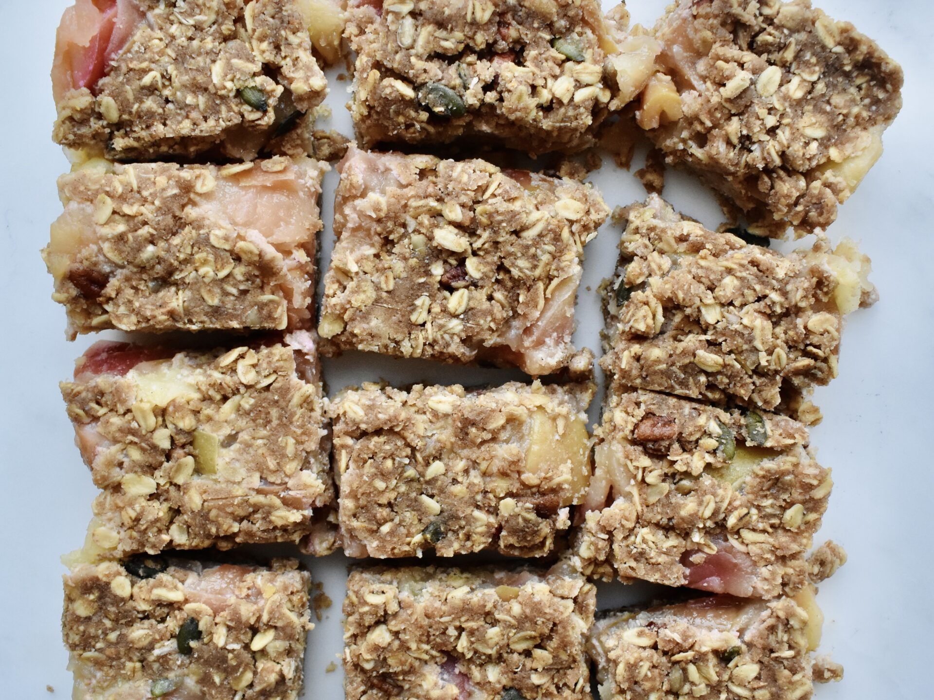 Maple pecan apple bars